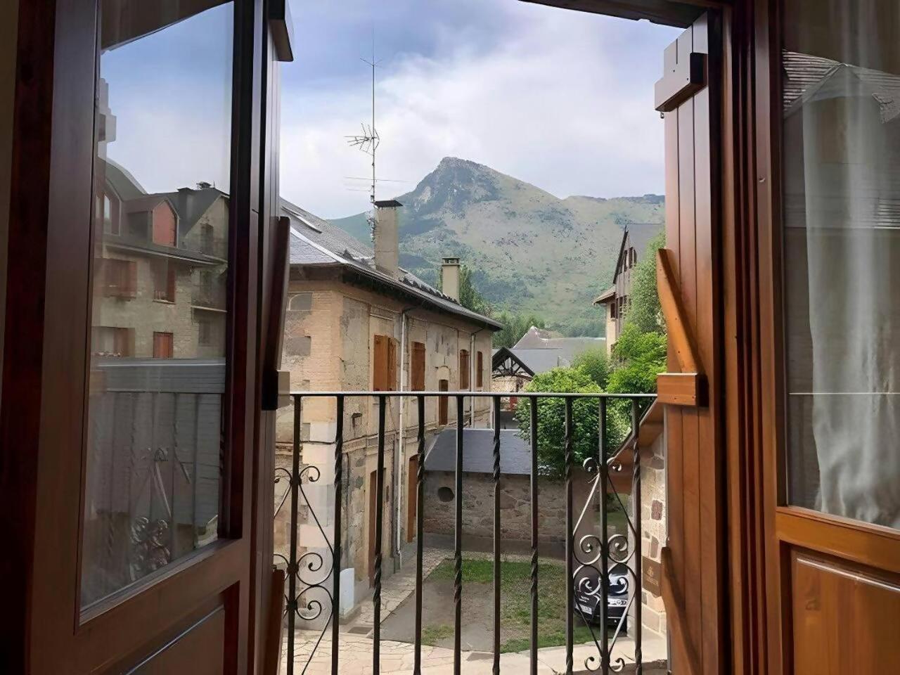 Casa Sendacomodidad Y Descanso Сальєнт-де-Гальєго Екстер'єр фото